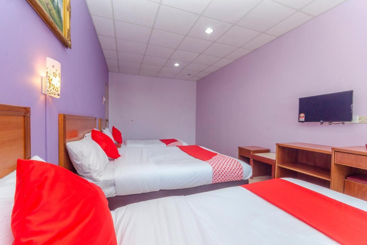 Oyo 702 D View Hotel Mersing Exterior photo